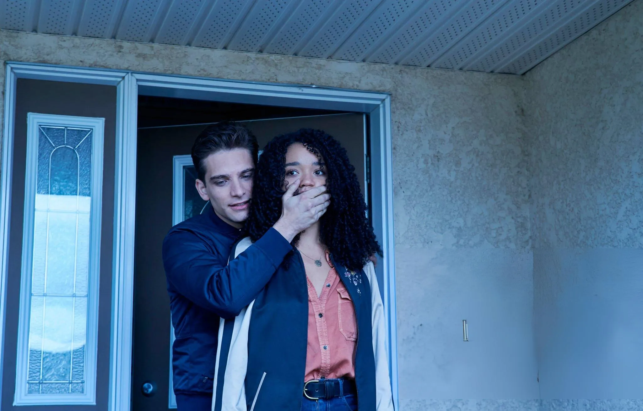 Кадр из фильма Нулевой канал