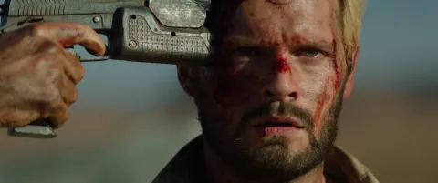 Кадр из фильма Последний день Земли