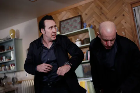 Кадр из фильма Бюро человечества