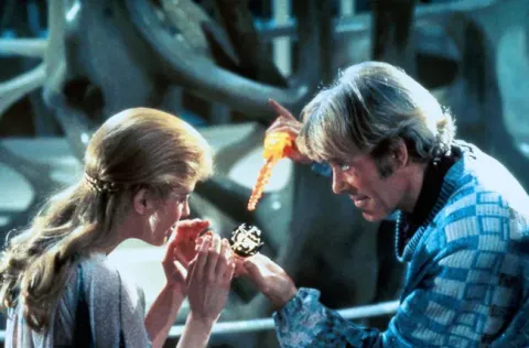 Кадр из фильма Супергёрл