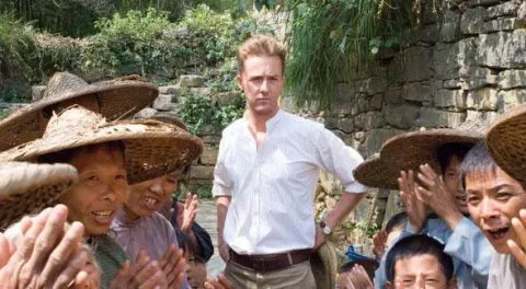 Кадр из фильма Разрисованная вуаль