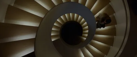 Кадр из фильма Тёмное зеркало