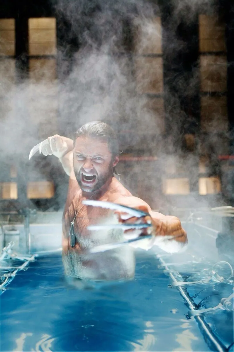 Кадр из фильма Люди Икс: Начало. Росомаха