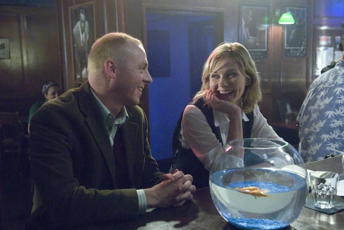 Кадр из фильма Как потерять друзей и заставить всех тебя ненавидеть