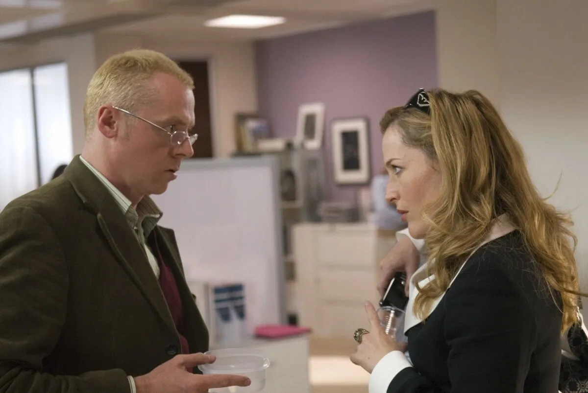 Кадр из фильма Как потерять друзей и заставить всех тебя ненавидеть