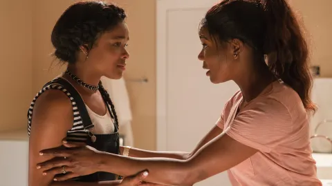 Кадр из фильма Вторжение