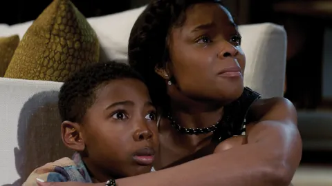 Кадр из фильма Вторжение