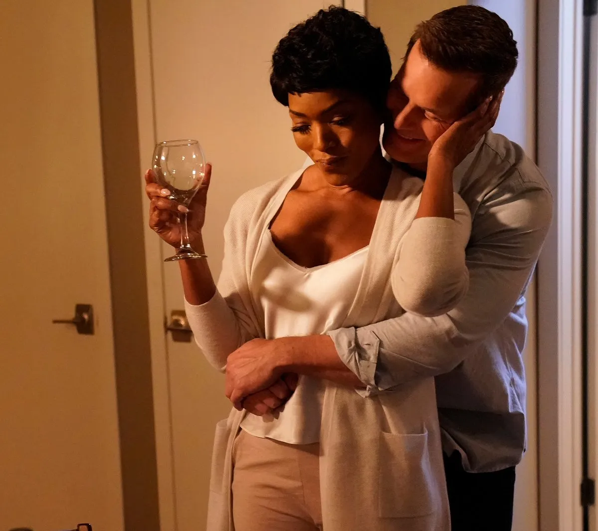 Кадр из фильма 911 служба спасения