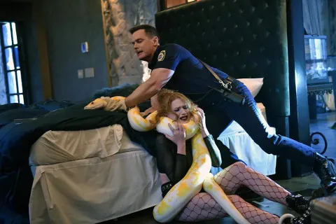 Кадр из фильма 911 служба спасения