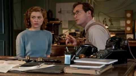 Кадр из фильма Код Красный