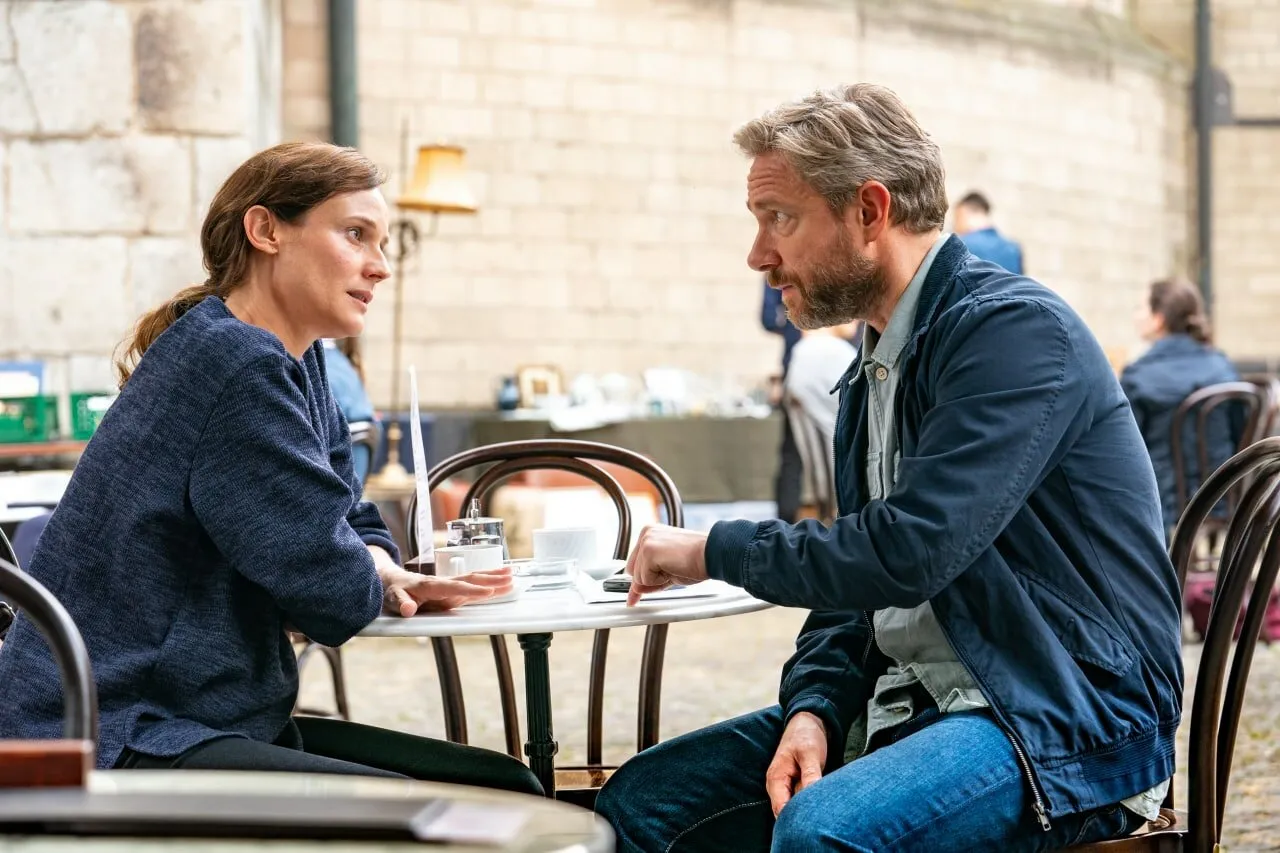 Кадр из фильма Связной