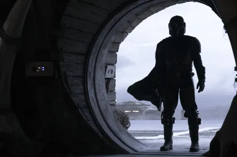 Кадр из фильма Мандалорец