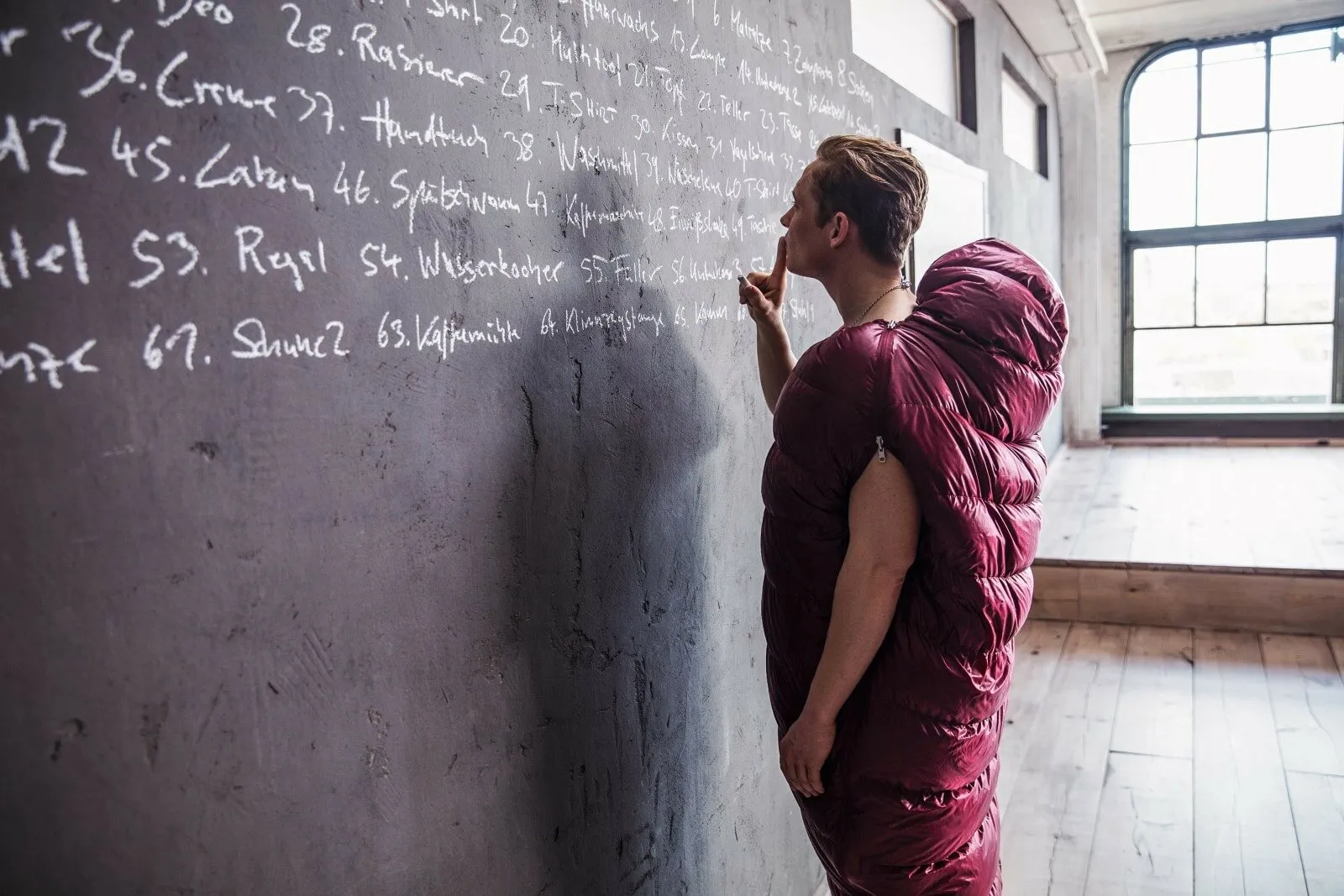 Кадр из фильма 100 вещей и ничего лишнего