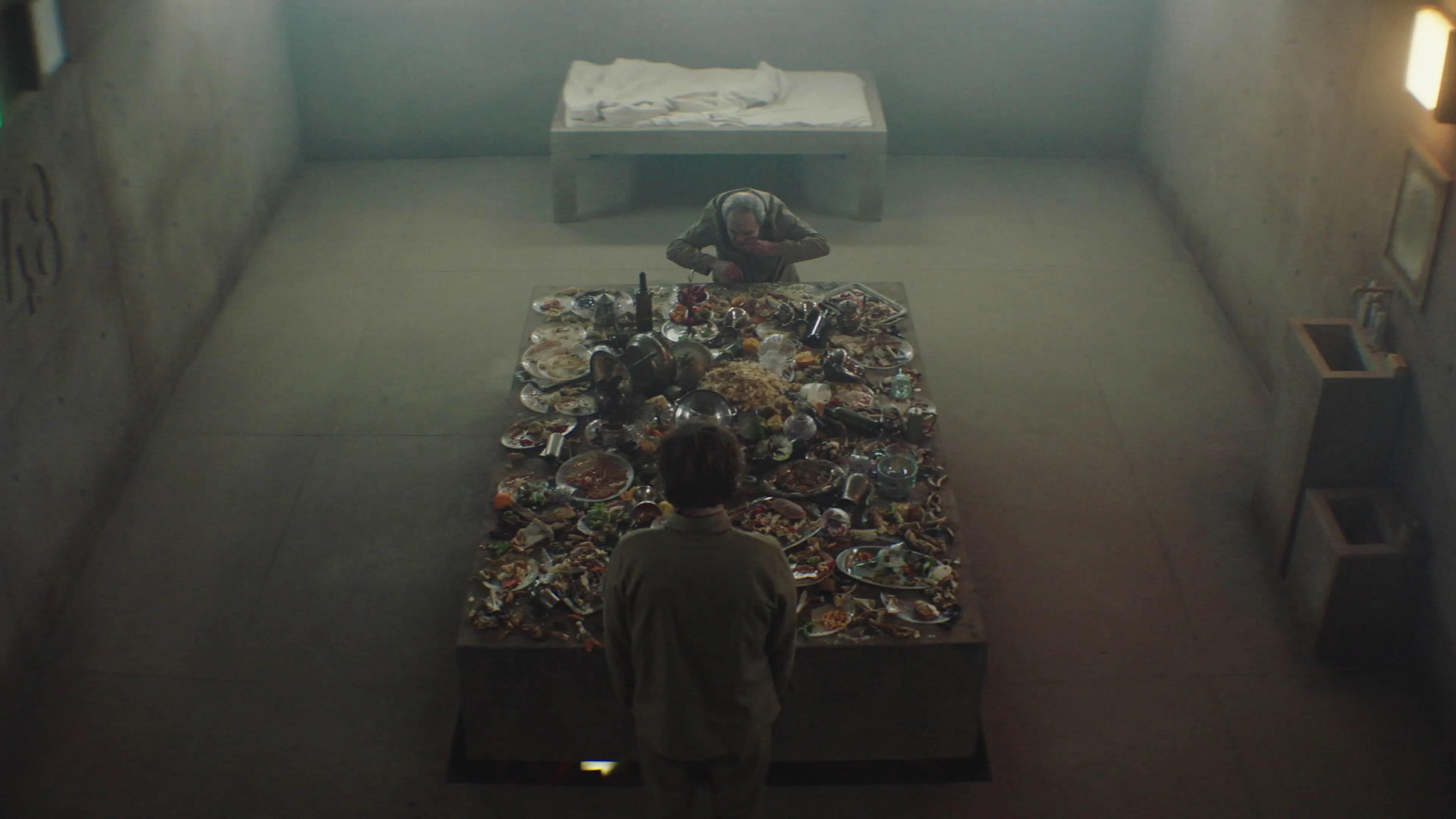 Кадр из фильма Платформа