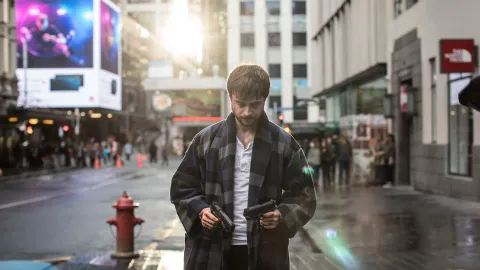 Кадр из фильма Пушки Акимбо