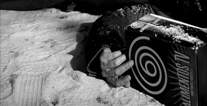 Кадр из фильма Антенна