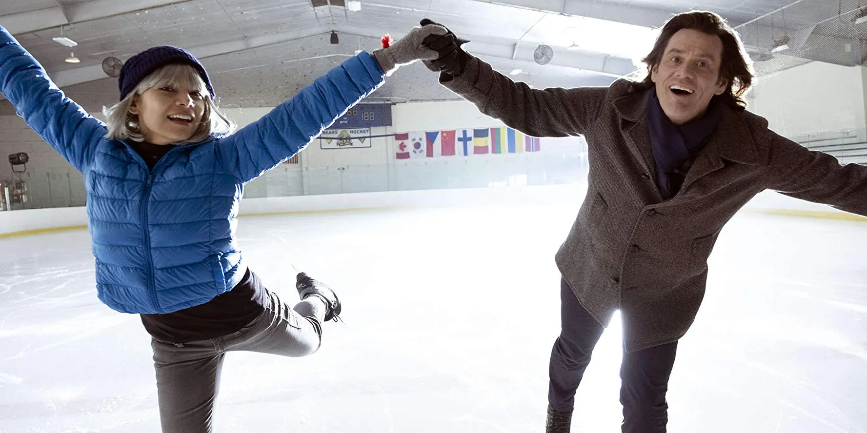 Кадр из фильма Шучу