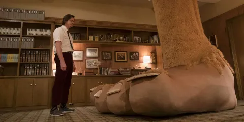 Кадр из фильма Шучу