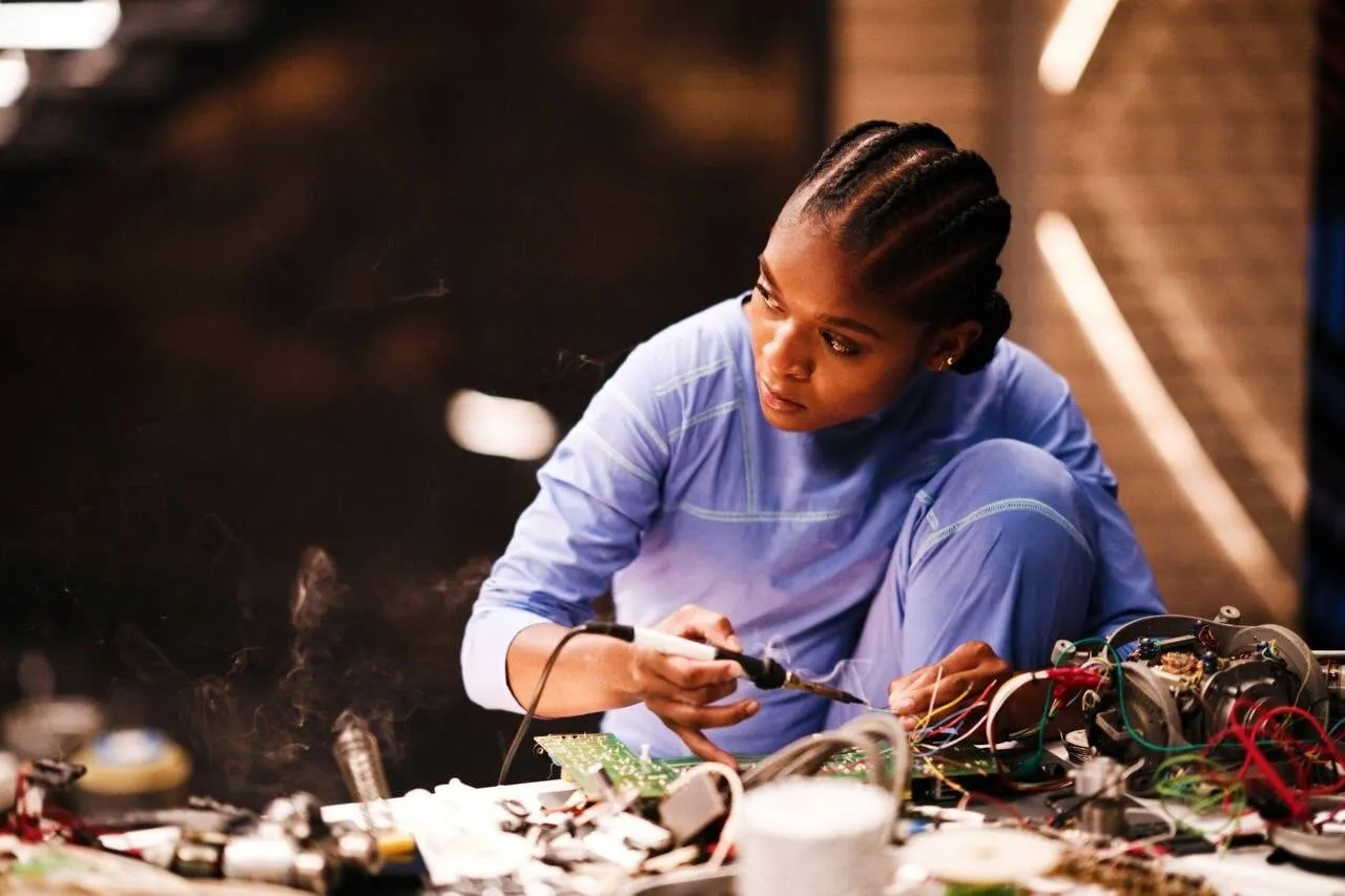 Кадр из фильма Чёрная Пантера: Ваканда навеки