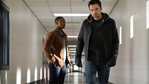 Кадр из фильма Сокол и Зимний Солдат