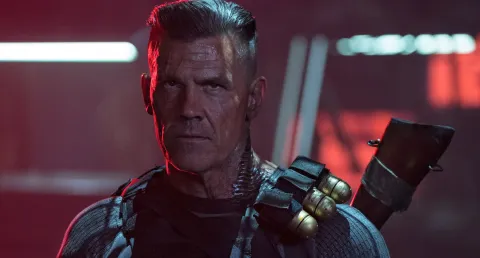 Кадр из фильма Жил-был Дэдпул