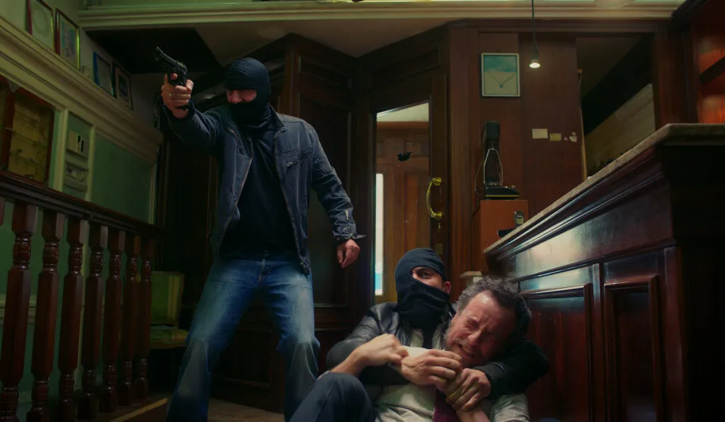 Кадр из фильма Любовь под домашним арестом