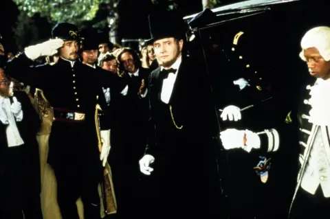 Кадр из фильма Ослепленный желаниями