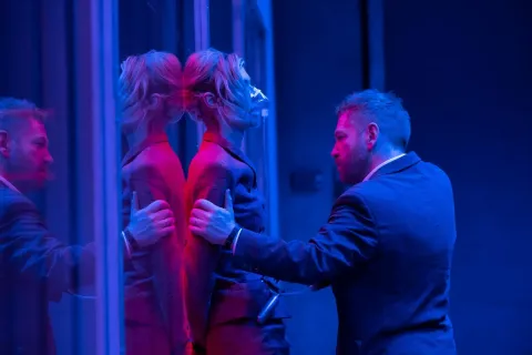 Кадр из фильма Довод