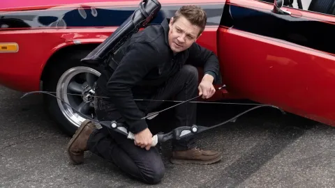 Кадр из фильма Соколиный глаз