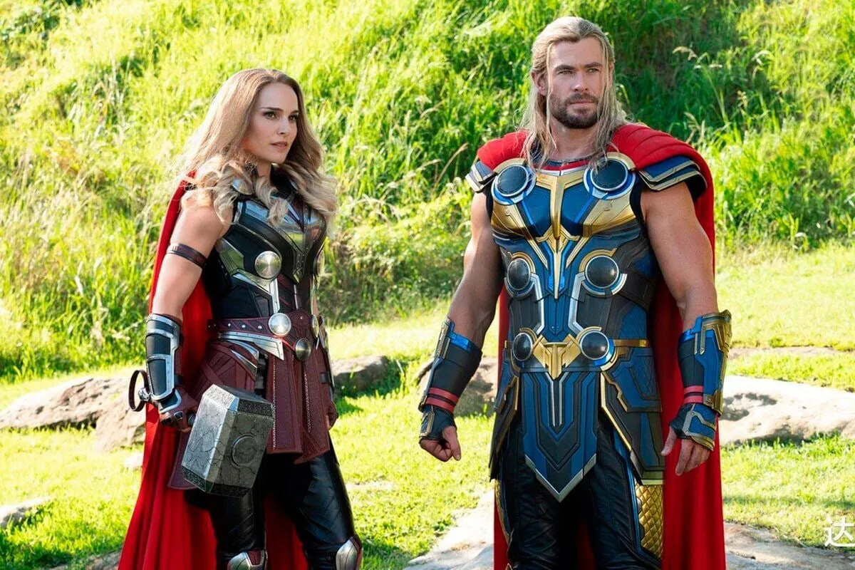 Кадр из фильма Тор: Любовь и гром