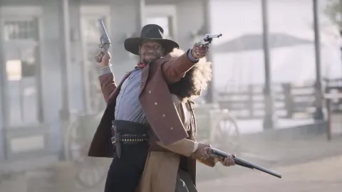 Кадр из фильма Тем больнее падать