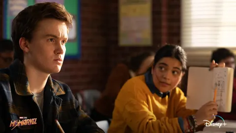 Кадр из фильма Мисс Марвел