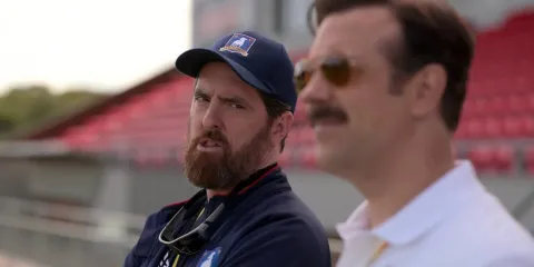 Кадр из фильма Тед Лассо