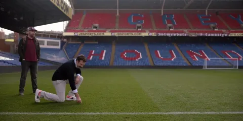 Кадр из фильма Тед Лассо