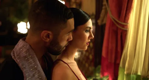 Кадр из фильма Измена