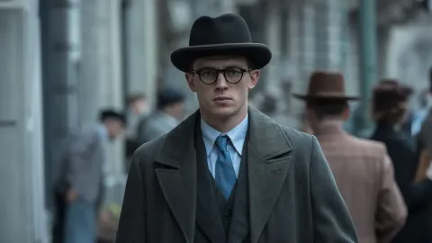 Кадр из фильма Мюнхен: На грани войны