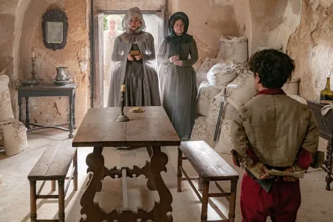 Кадр из фильма Сирано