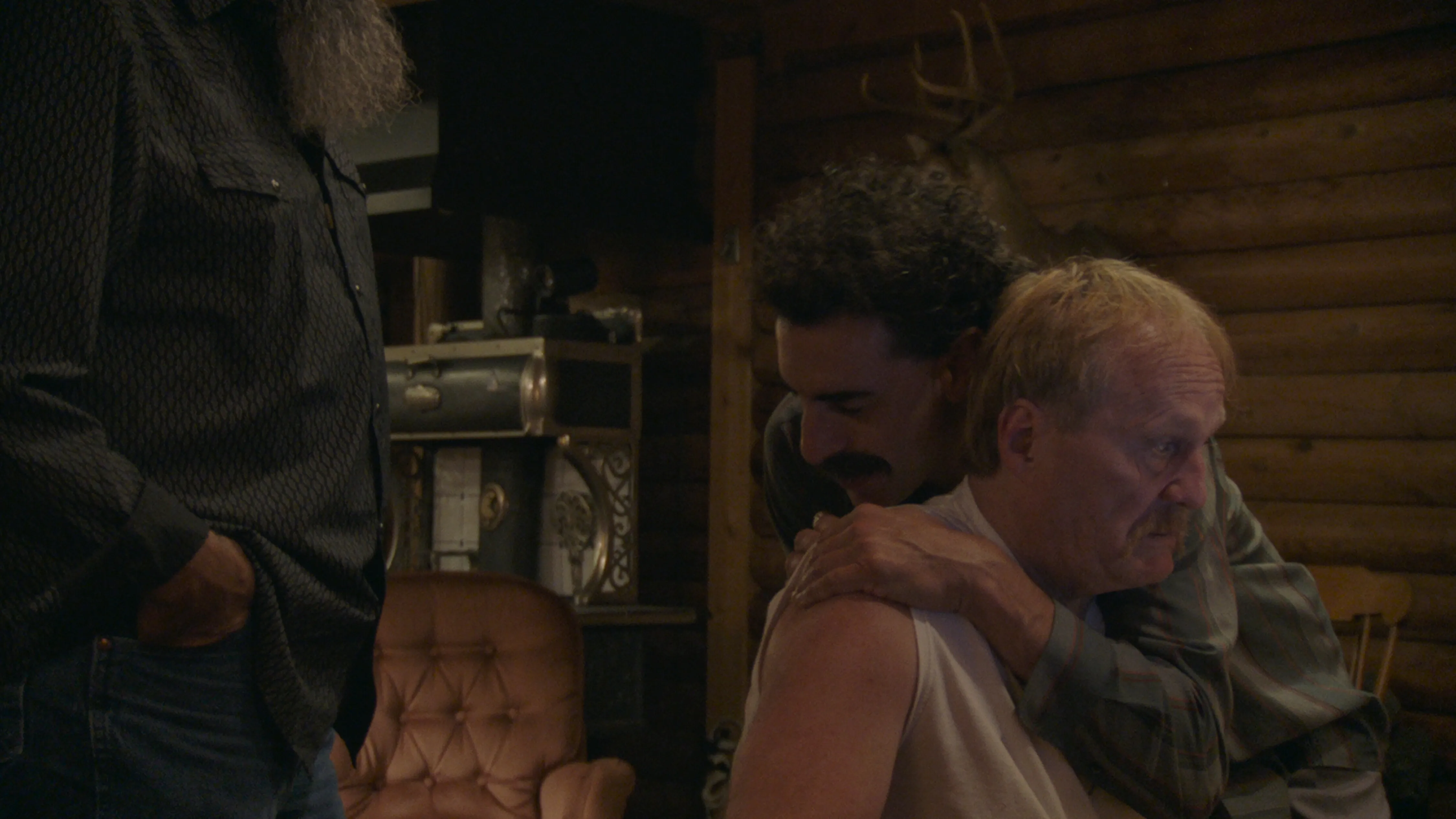 Кадр из фильма Борат 2