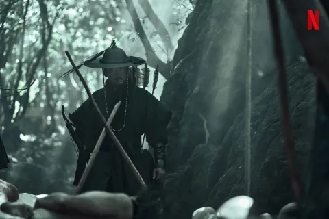 Кадр из фильма Королевство зомби: История Ашинь