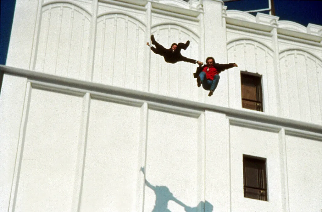 Кадр из фильма Смертельное оружие