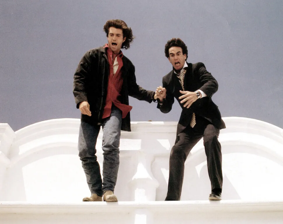 Кадр из фильма Смертельное оружие