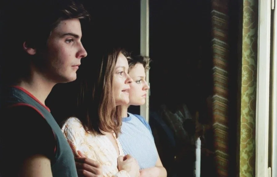 Кадр из фильма Гуд бай, Ленин!