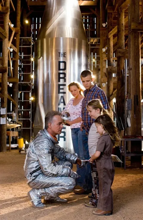 Кадр из фильма Астронавт Фармер