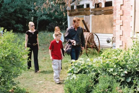 Кадр из фильма Дьявольский особняк