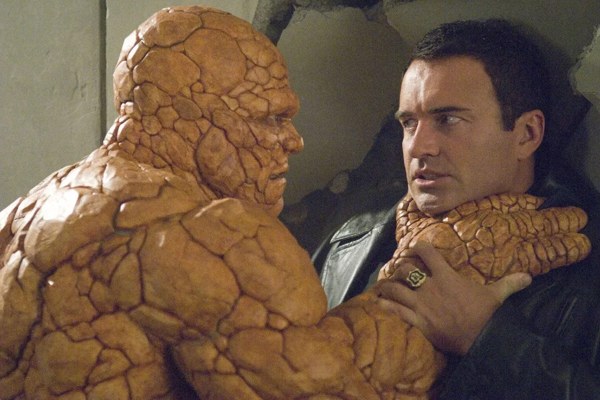 Кадр из фильма Фантастическая четверка: Вторжение Серебряного серфера