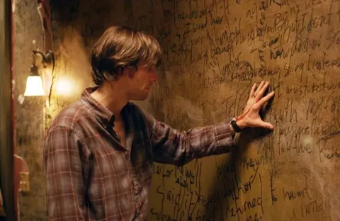 Кадр из фильма Роковое число 23