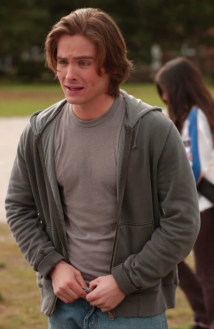 Кадр из фильма Мальчик в девочке