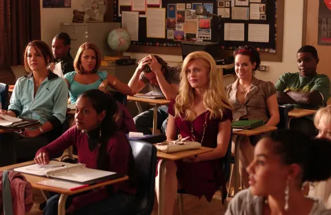 Кадр из фильма Мальчик в девочке