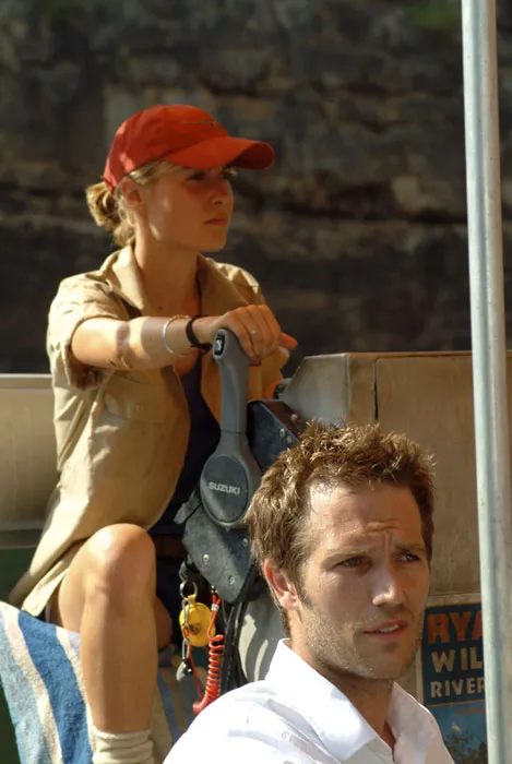 Кадр из фильма Крокодил