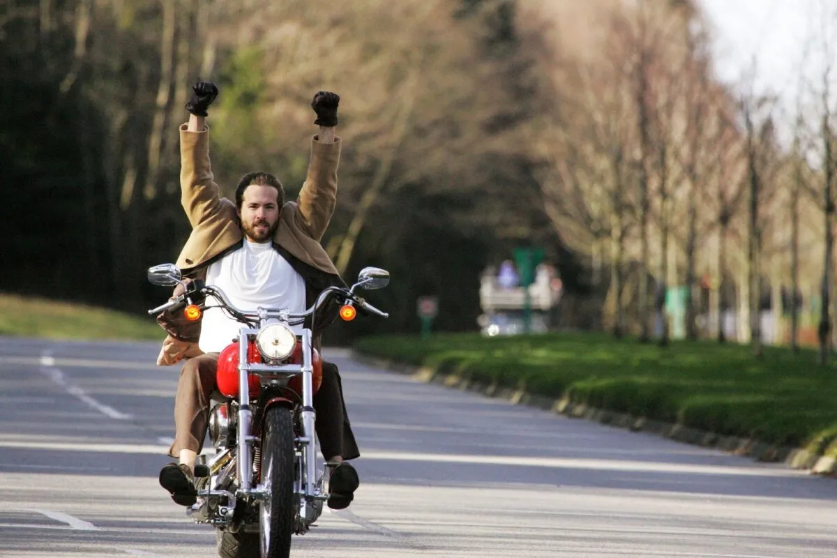 Кадр из фильма Теория хаоса